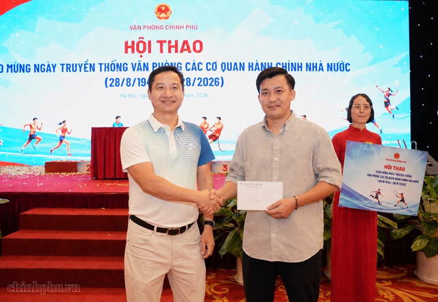Vinh danh 8 tập thể, 82 cá nhân xuất sắc tại Hội thao VPCP- Ảnh 12.