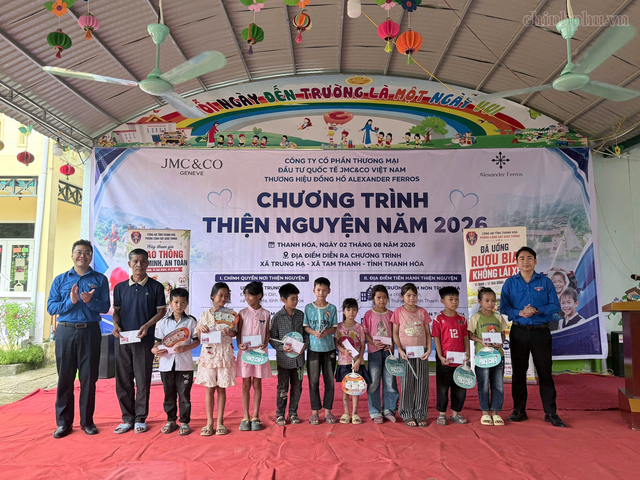 Hoạt động tình nguyện của Đoàn Thanh niên VPCP tại tỉnh Thanh Hóa- Ảnh 1.