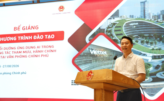 Bế mạc lớp bồi dưỡng ứng dụng AI trong công tác hành chính, tham mưu tại VPCP- Ảnh 1.