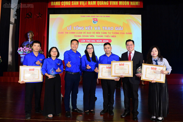 Đoàn Thanh niên Chính phủ được vinh danh tại cuộc thi về bảo vệ nền tảng tư tưởng của Đảng trong đoàn viên, thanh niên- Ảnh 2.