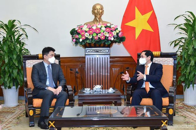 越南欢迎韩国企业扩大在越南投资 - Ảnh 1.