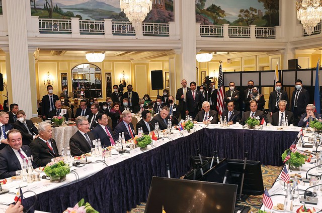 东盟各国领导会见美国企业领导代表  - Ảnh 2.