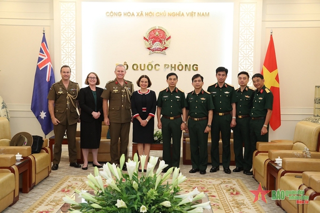 潘文江大将会见即将离任的澳大利亚驻越大使 - Ảnh 1.