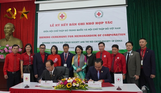 越中两国红十字会签署合作备忘录- Ảnh 1.