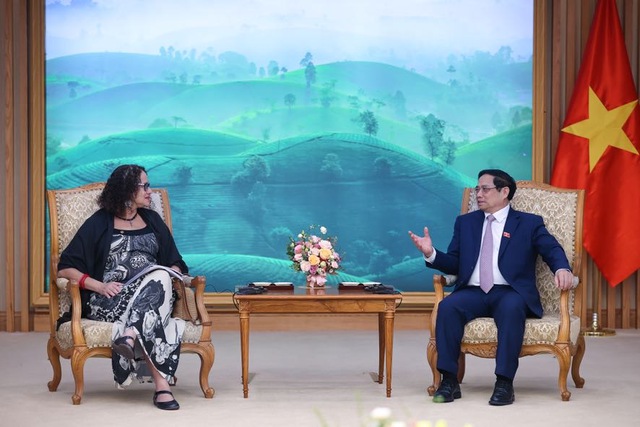 越南政府总理范明正会见巴西科技创新部部长卢西亚娜·桑托斯- Ảnh 2.