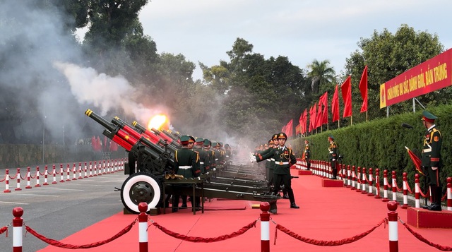 越共中央总书记阮富仲主持隆重仪式 欢迎中共中央总书记，国家主席习近平访越- Ảnh 3.