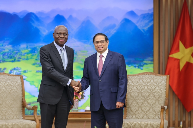 国际劳工组织总干事洪博:越南是各国可借鉴的模式 - Ảnh 1. 国际劳工组织总干事洪博:越南是各国可借鉴的模式 - Ảnh 1.