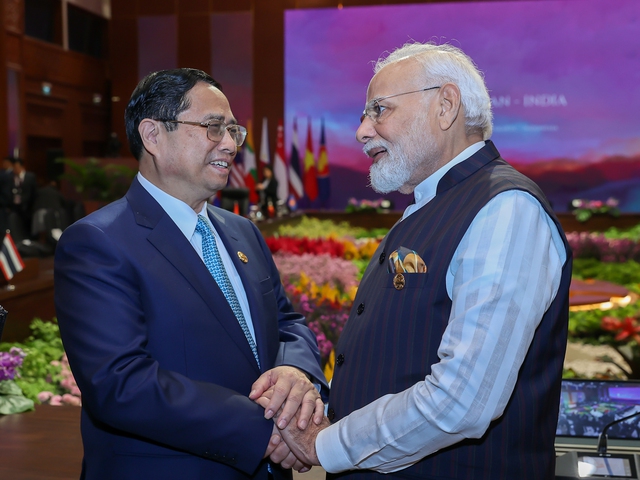 越南政府总理范明正会见印度总理纳伦德拉·莫迪 - Ảnh 1.