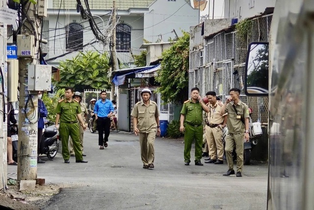 越南政府总理发布关于守德市工人租房火灾的文件- Ảnh 1.