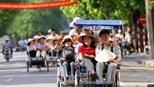 中国游客赴越旅游需求呈回升迹象- Ảnh 1.