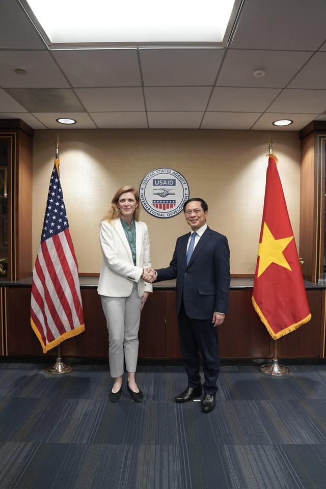 裴青山部长会见美国国家安全顾问和美国国际开发署署长- Ảnh 2.