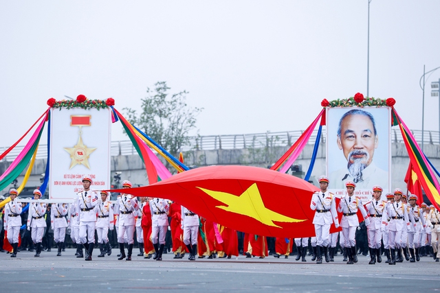 越南特警力量传统日50周年纪念典礼（组图）- Ảnh 3.