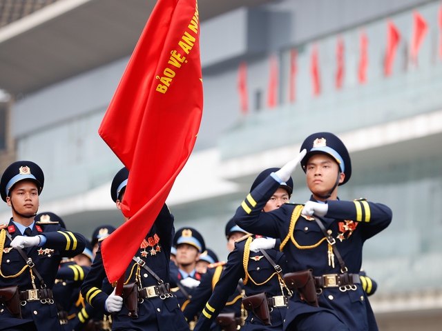 越南特警力量传统日50周年纪念典礼（组图）- Ảnh 4.