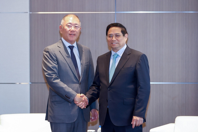 越南政府总理范明正会见韩国驰名企业代表- Ảnh 1.