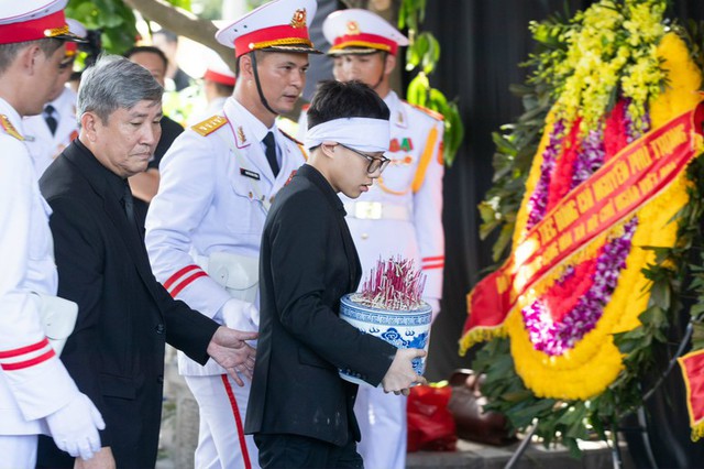 阮富仲总书记国葬仪式- Ảnh 2.