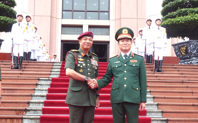 马来西亚武装部队总司令穆罕默德·阿布·拉赫曼访问越南- Ảnh 1.