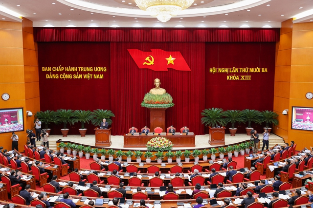 越南共产党第十三届中央委员会第十三次全体会议在河内召开
- Ảnh 1.