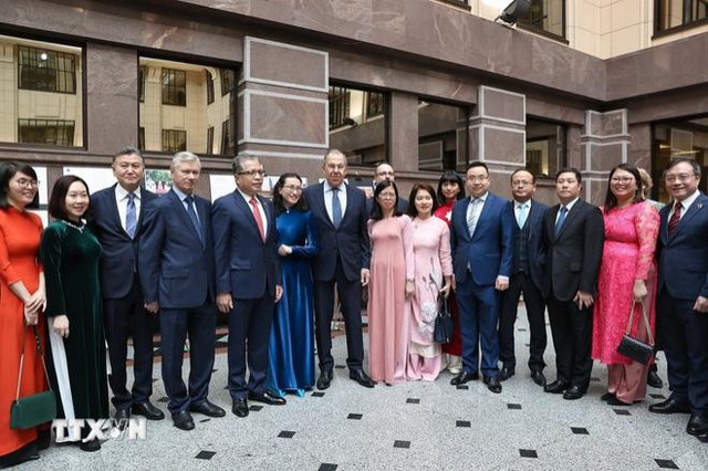 俄罗斯外长：俄罗斯越南的友谊战胜一切挑战- Ảnh 2.