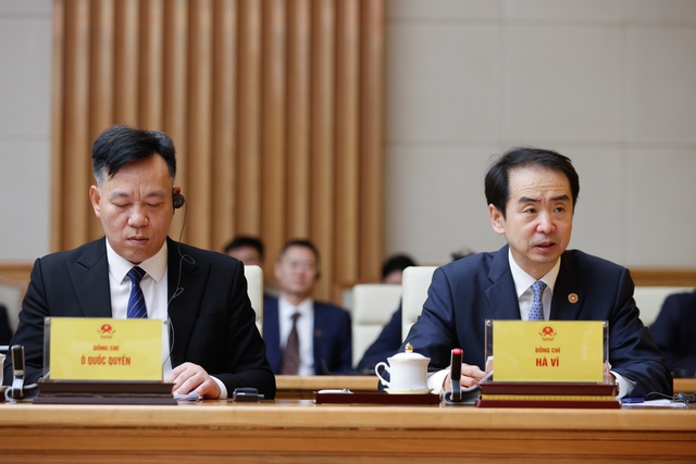 越南政府总理范明正：越中企业应以具体行动推动两国高层共识落地见效- Ảnh 3.