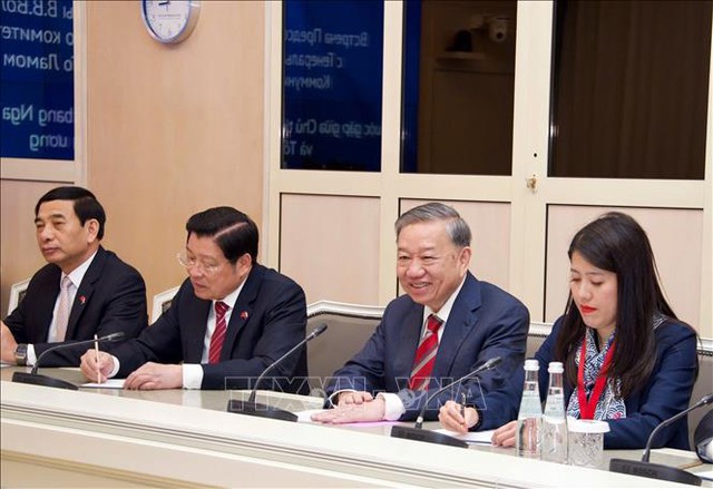 越共中央总书记苏林会见俄罗斯国家杜马主席沃洛金- Ảnh 2.