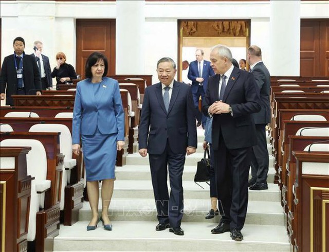 越共中央总书记苏林会见白俄罗斯议会领导及各政党领导- Ảnh 1.