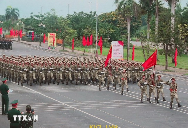 庆祝越南国庆80周年阅兵式首次联合训练- Ảnh 3.