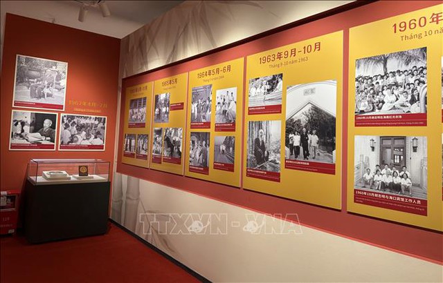 《革命之路——胡志明同志在中国》主题展开展- Ảnh 1.