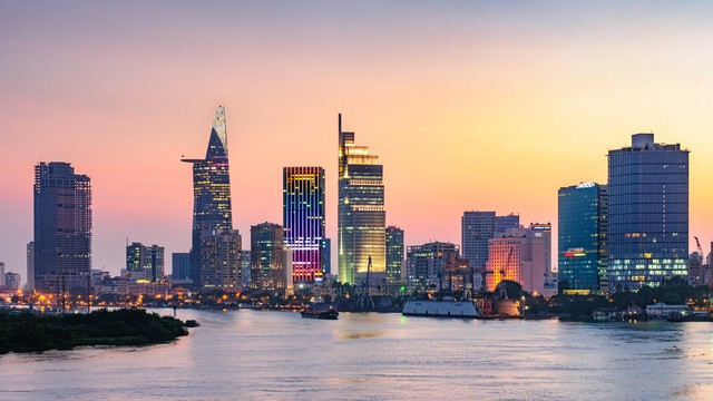 胡志明市努力实现2025年经济增速8.5%的目标- Ảnh 1.