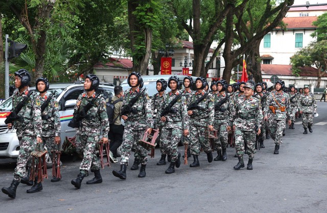 各支部队就位，准备参加A80第二次阅兵合练- Ảnh 1.