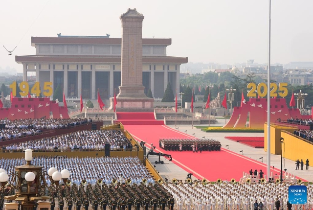 中国举行世界反法西斯战争胜利80周年大会- Ảnh 10.