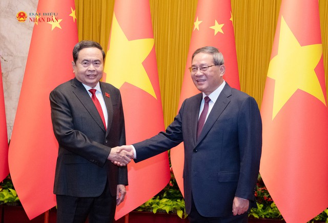 陈青敏主席会见中国国务院总理李强- Ảnh 1.