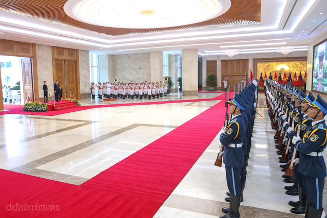 黎明兴总理主持迎接仪式欢迎列支敦士登首相正式访问越南
- Ảnh 2.
