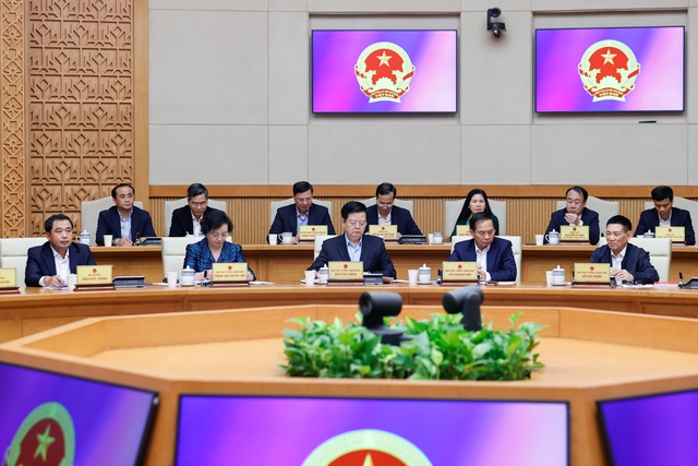 范明政总理:春节假期已过要把精力放在重要的任务上- Ảnh 5. 范明政总理:春节假期已过要把精力放在重要的任务上- Ảnh 5.