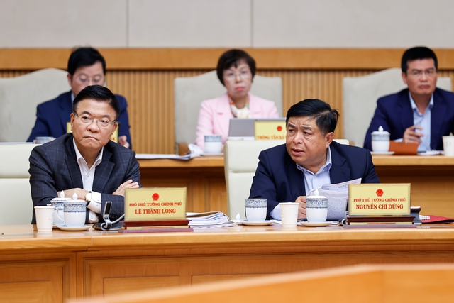 范明政总理:春节假期已过要把精力放在重要的任务上- Ảnh 6. 范明政总理:春节假期已过要把精力放在重要的任务上- Ảnh 6.