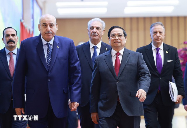 越南政府总理范明政会见约旦众议院议长- Ảnh 1.