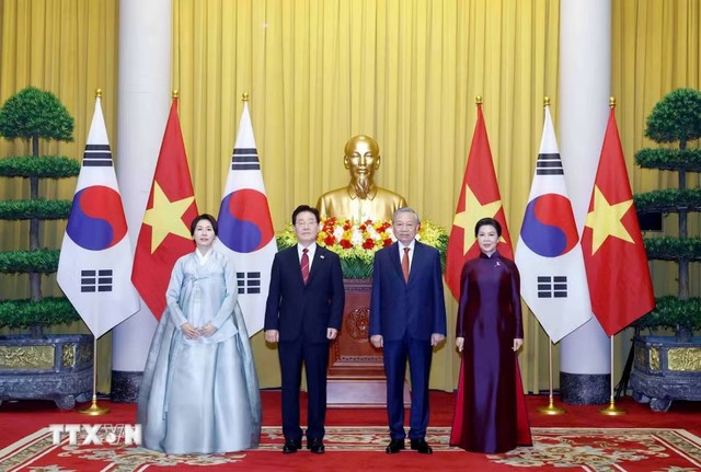 越共中央总书记，国家主席苏林举行仪式欢迎韩国总统李在明访越- Ảnh 4.