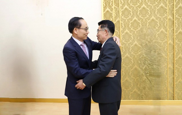 越南外交部长黎怀忠访问朝鲜- Ảnh 1.