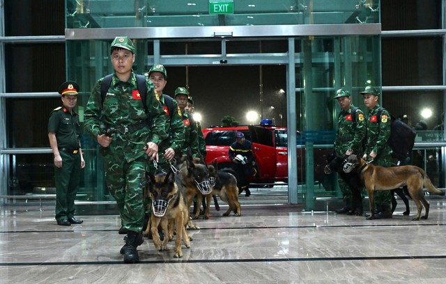 越南人民军队和公安部派出124名士兵赴委内瑞拉灾区救援- Ảnh 1.