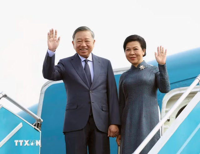 越共中央总书记、国家主席苏林启程对俄罗斯进行国事访问、对法国进行正式访问并出席国际太空峰会- Ảnh 1.