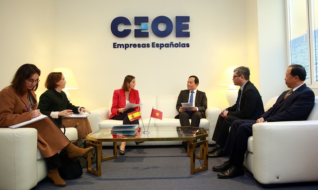 Chùm ảnh: Phó Thủ tướng Trần Lưu Quang thăm chính thức Tây Ban Nha - Ảnh 11.