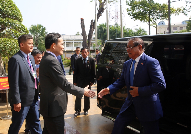 Ảnh: Hội nghị lần thứ 12 về hợp tác các tỉnh biên giới Việt Nam-Campuchia - Ảnh 1.