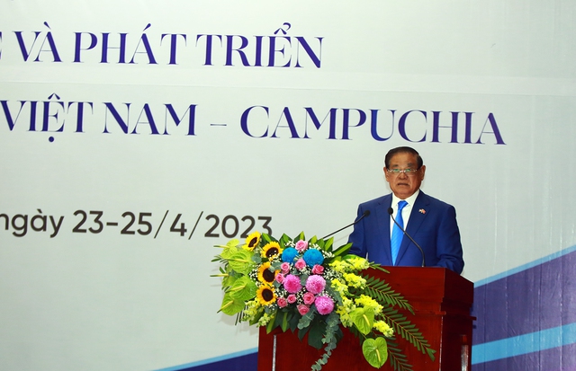 Ảnh: Hội nghị lần thứ 12 về hợp tác các tỉnh biên giới Việt Nam-Campuchia - Ảnh 15.