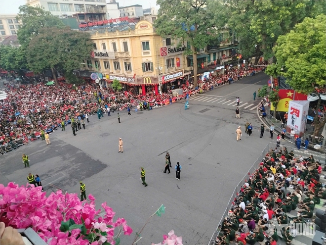 Viet Nam holds grand ceremony to mark 80th National Day- Ảnh 8. Viet Nam holds grand ceremony to mark 80th National Day- Ảnh 8.