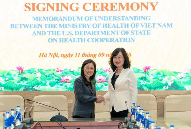 Viet Nam, U.S. sign five-year health cooperation agreement- Ảnh 1.