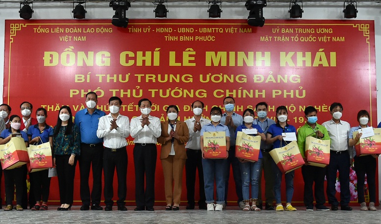 Phó Thủ tướng Lê Minh Khái thăm, chúc Tết tại Bình Phước - Ảnh 2.