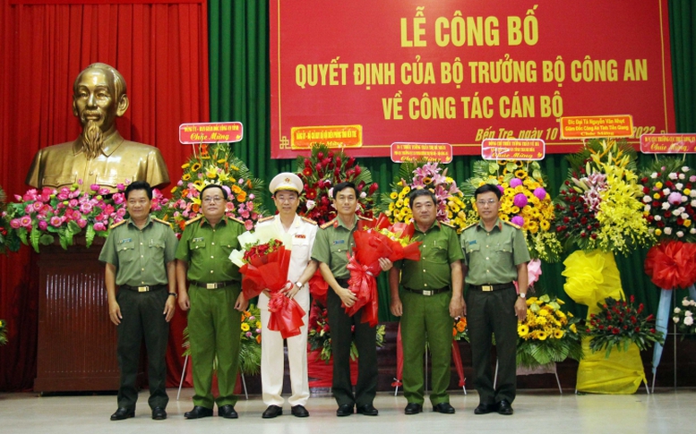Bổ nhiệm Phó Cục trưởng An ninh nội địa; Giám đốc Công an tỉnh Bến Tre