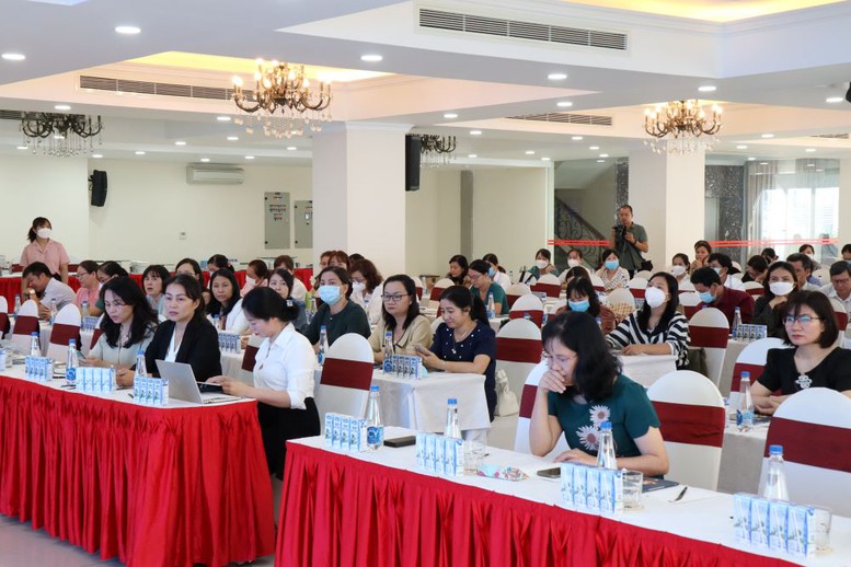 Vinamilk và CLB Điều dưỡng trưởng tổ chức tập huấn truyền thông sức khỏe dinh dưỡng cho người bệnh - Ảnh 1.