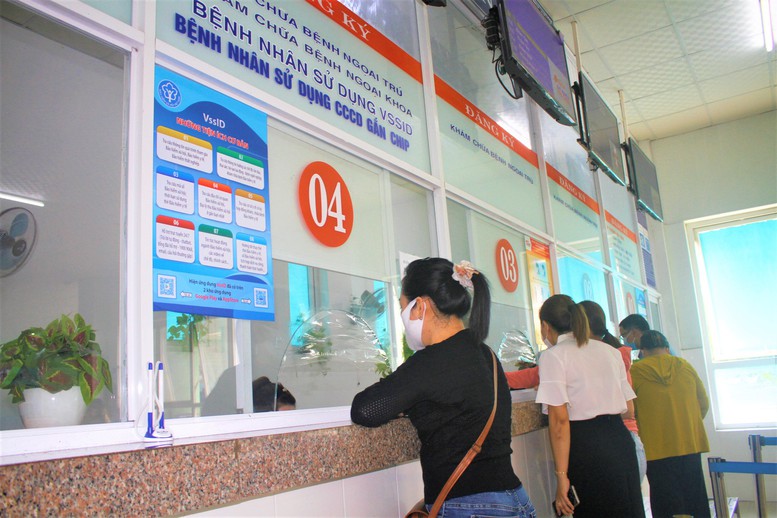 Đà Nẵng thúc đẩy bảo hiểm y tế học sinh, sinh viên - Ảnh 2.