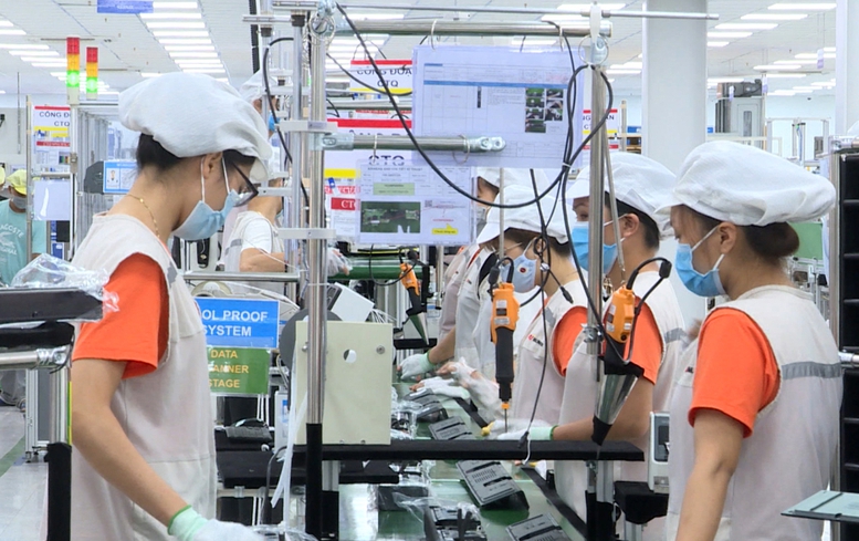 Quảng Ninh: Tăng sức hấp dẫn cho các khu công nghiệp, khu kinh tế - Ảnh 1.