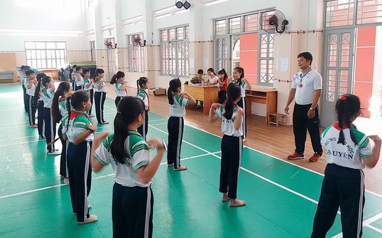 Dạy thể dục theo hình thức câu lạc bộ có được tính là tiết dạy?